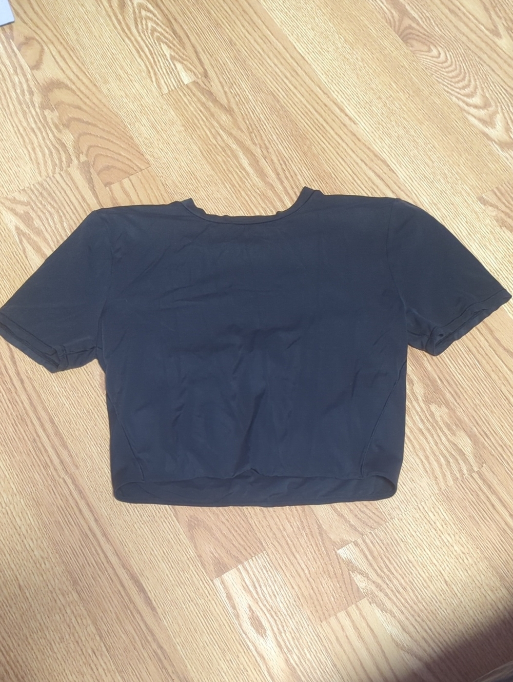 lululemon athletica Black Cropped Tee